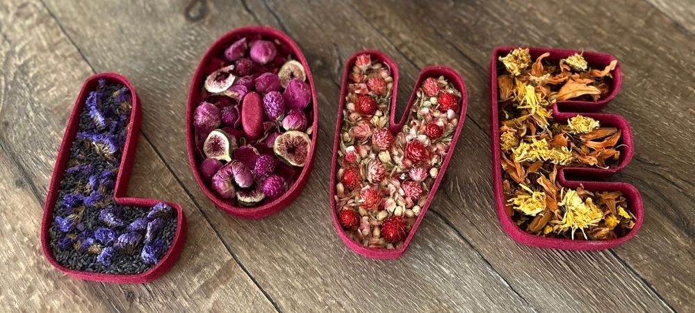 A Second Life for Your Letterly Tray: Potpourri with Purpose