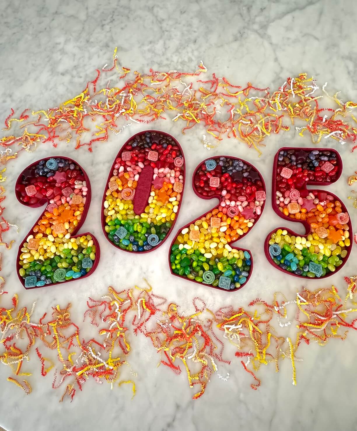 2025 Graduation Gift Box – Personalized Gourmet Treats & Message Card