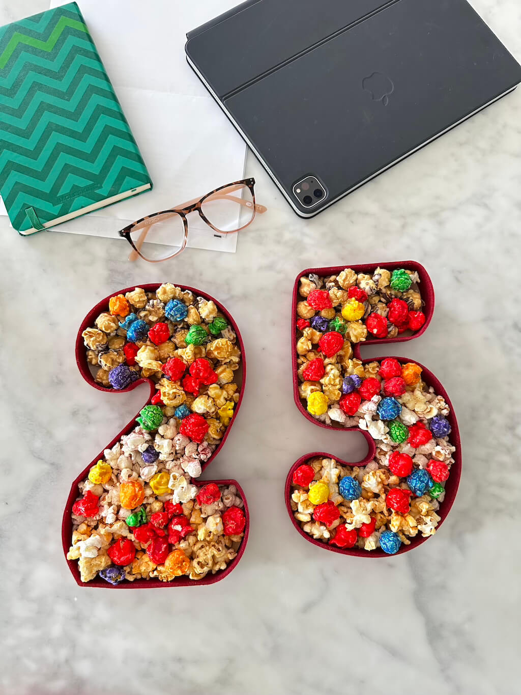 25 Graduation Gift Box – Personalized Gourmet Treats & Message Card